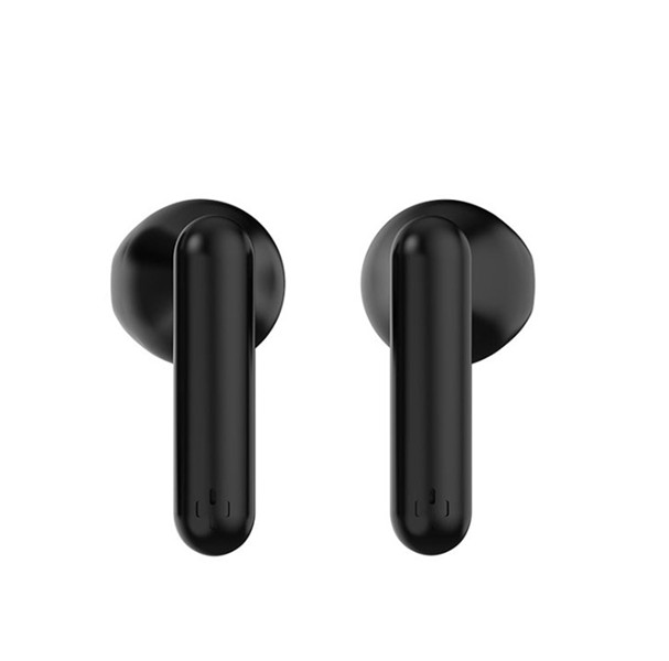 black earphone